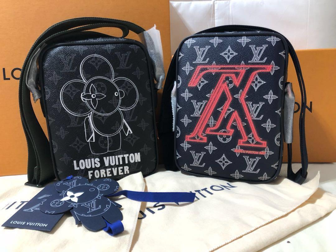 Louis Vuitton Monogram Eclipse Vivienne Danube PM