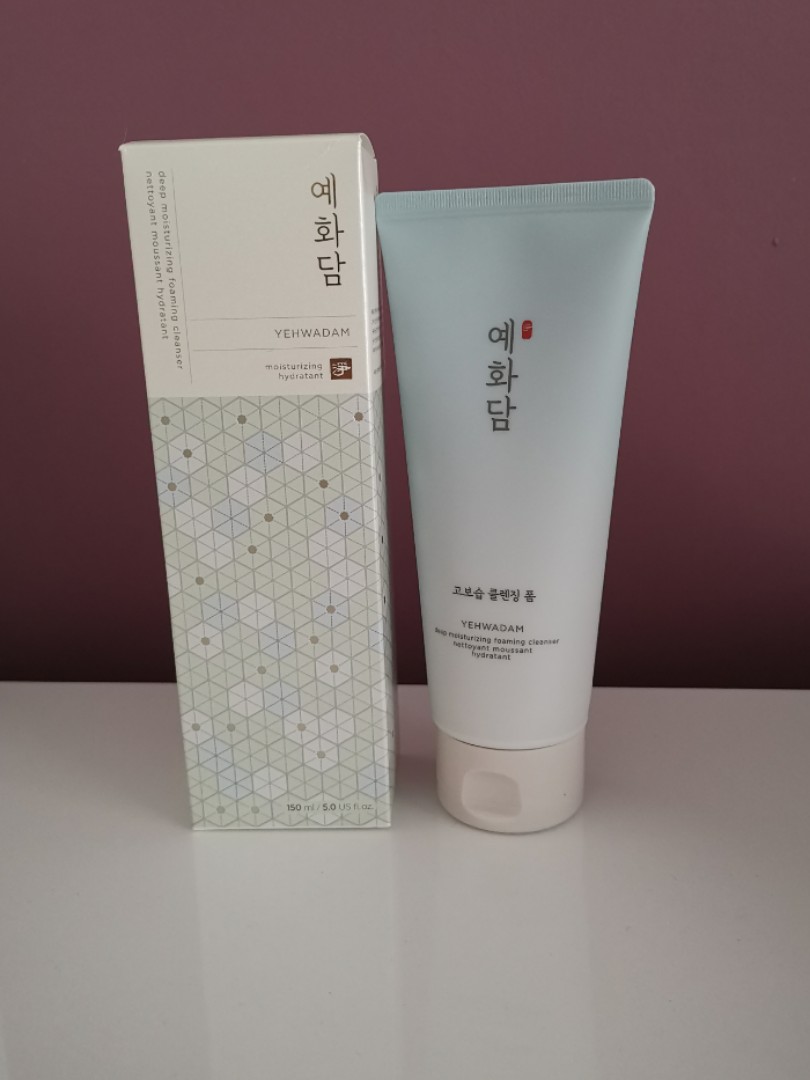 yehwadam deep moisturizing foaming cleanser