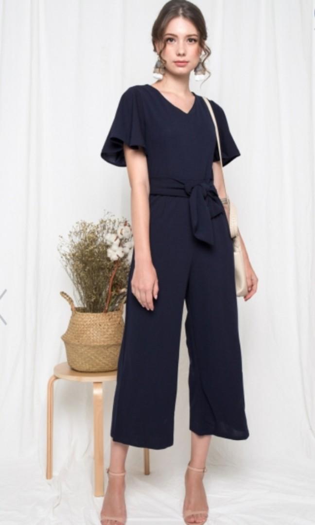 Flutter frame Jumpsuit in Navy Blue *BNWT*, Women's Fashion, Dresses