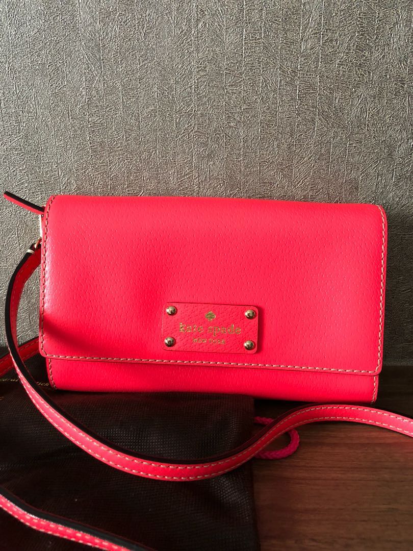kate spade sling wallet