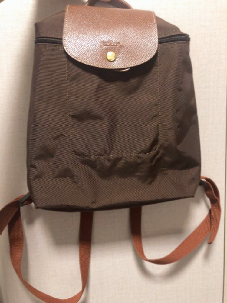 folding longchamp backpack