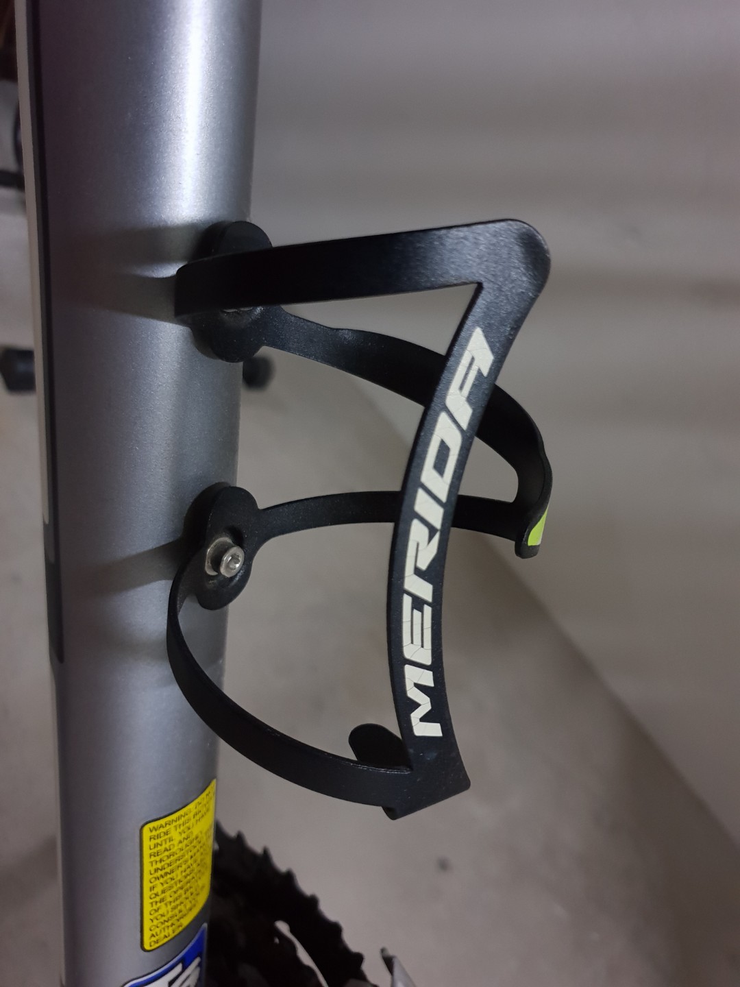 merida bottle cage