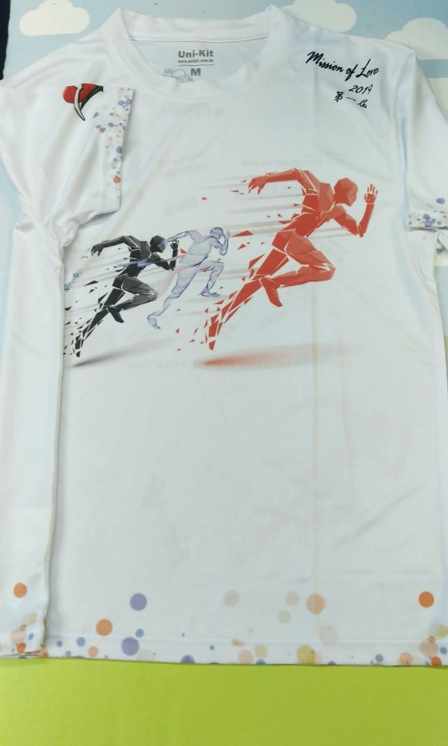 run tee m