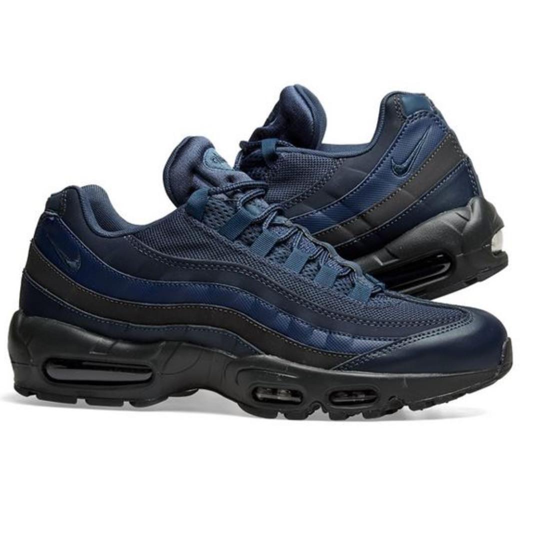 Air Max 95 Essential (Blue & Navy), Luxury, Sneakers & Footwear on Carousell