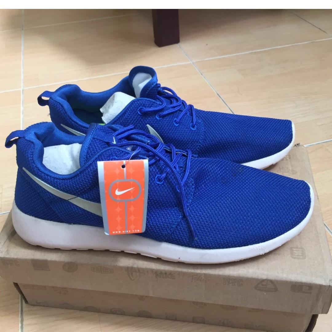 roshe run blue