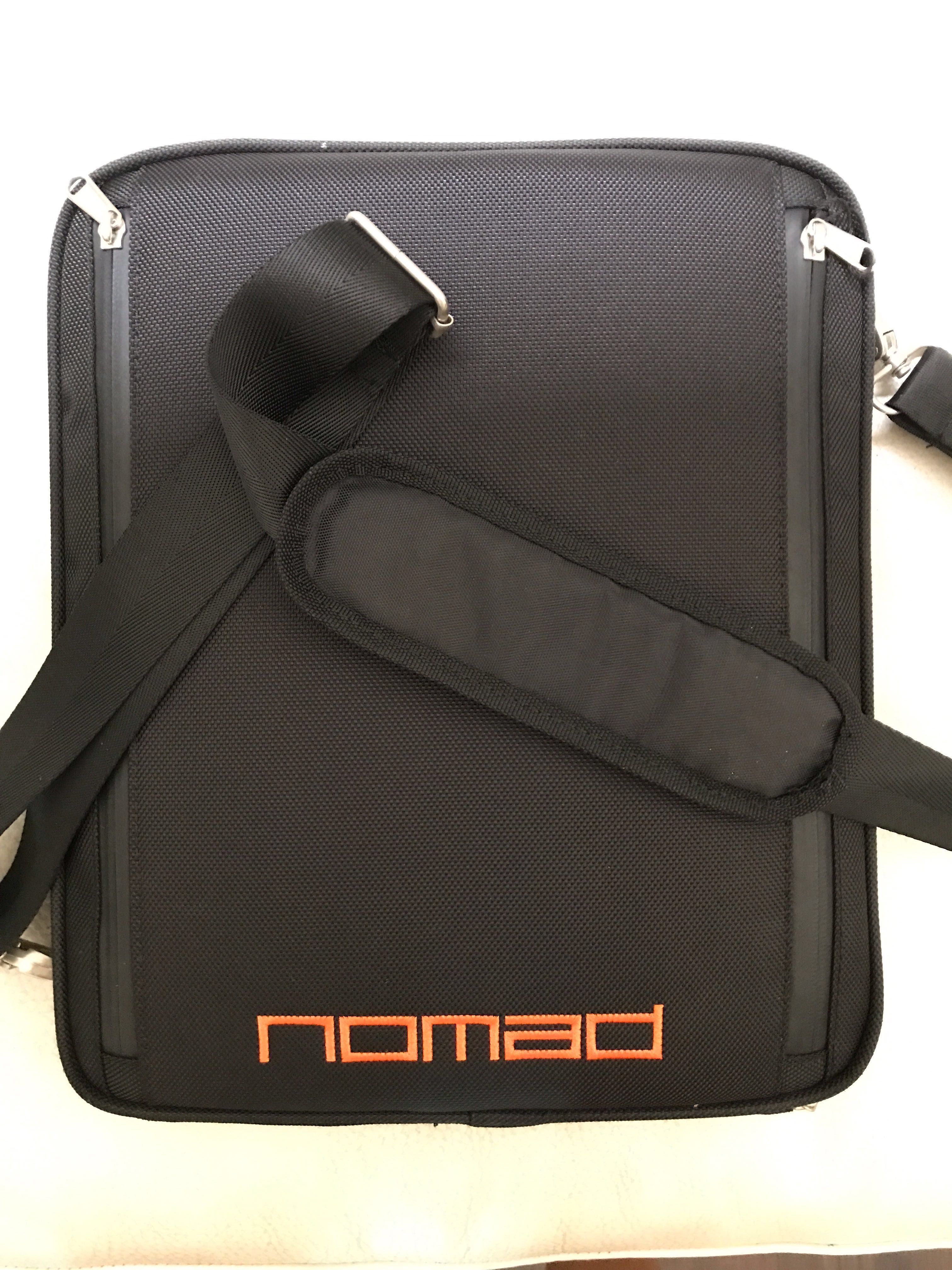 Nomad art cheap satchel