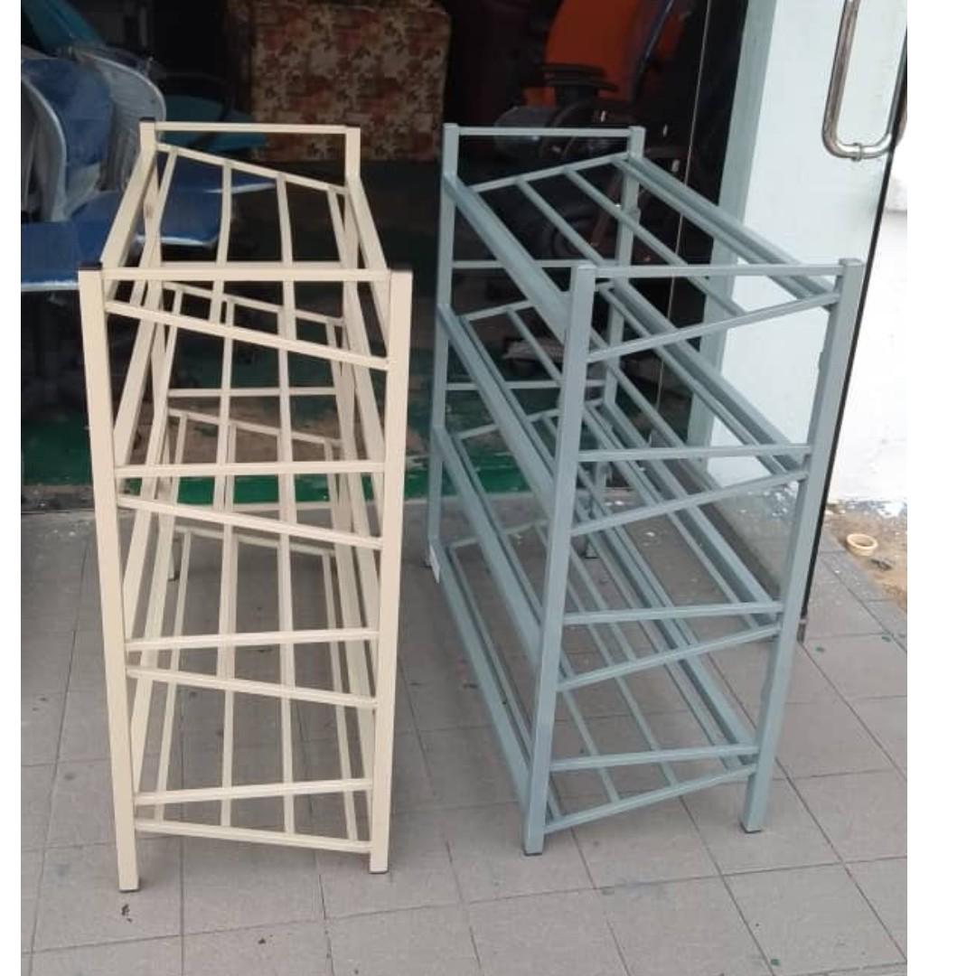 Rak Kasut Besi Secondhand Home Furniture Furniture On Carousell