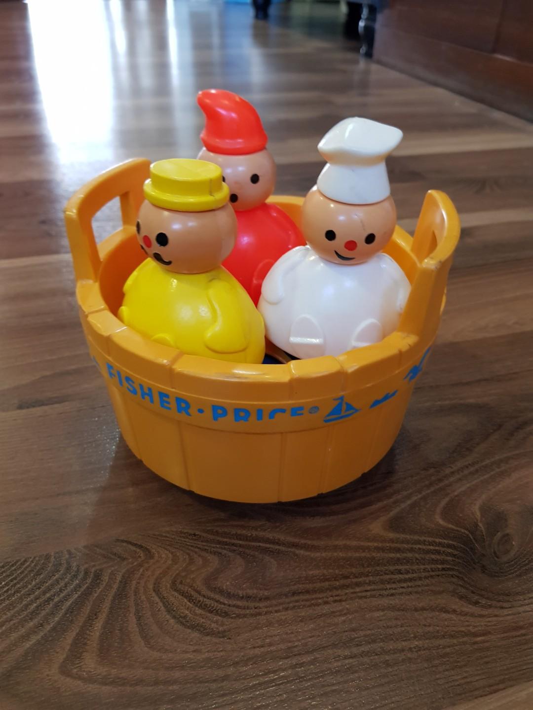 3 men in a tub toy