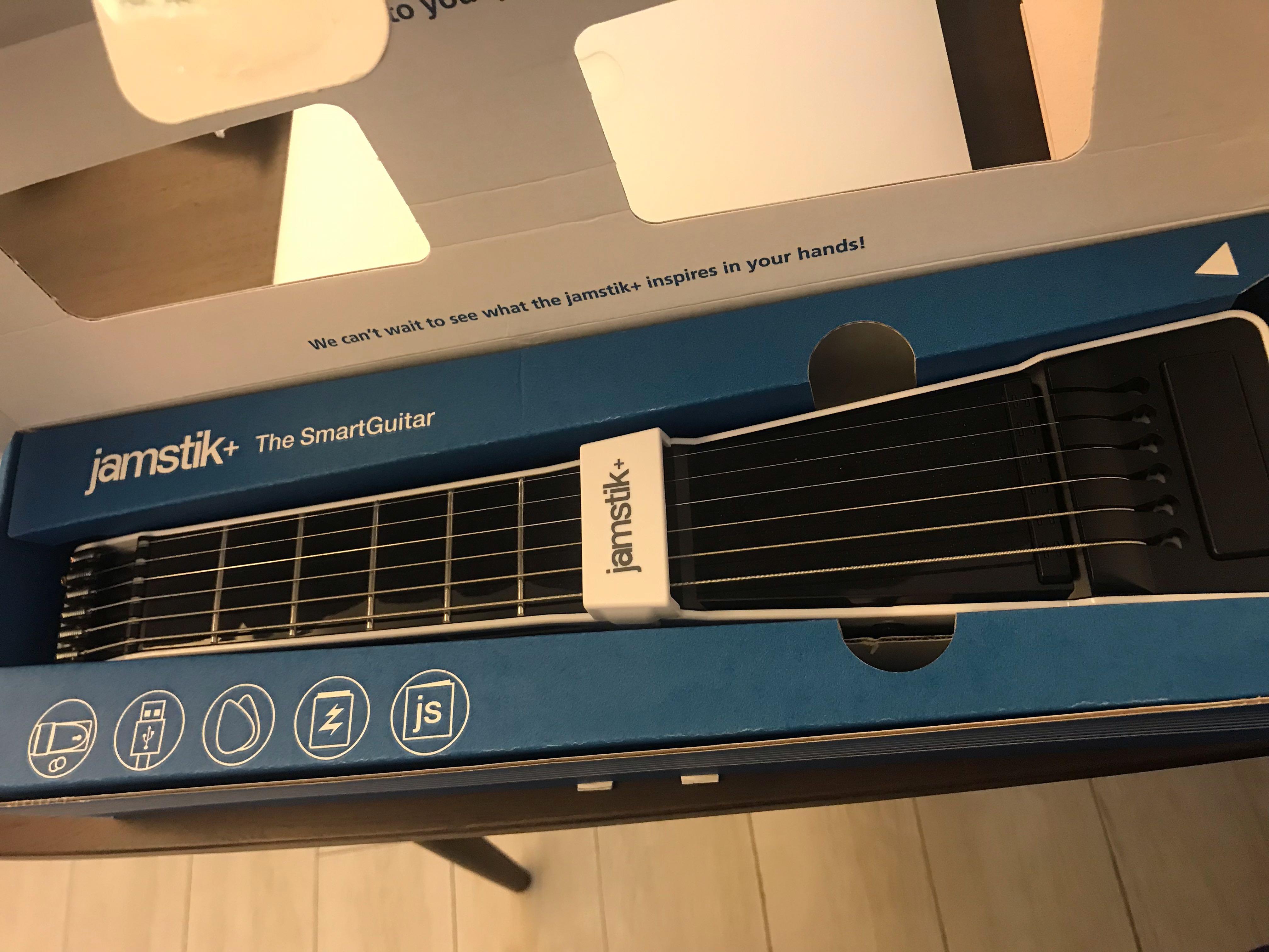 Zivix Jamstix+ white smart guitar, 興趣及遊戲, 音樂樂器 & 配件, 樂器 Carousell