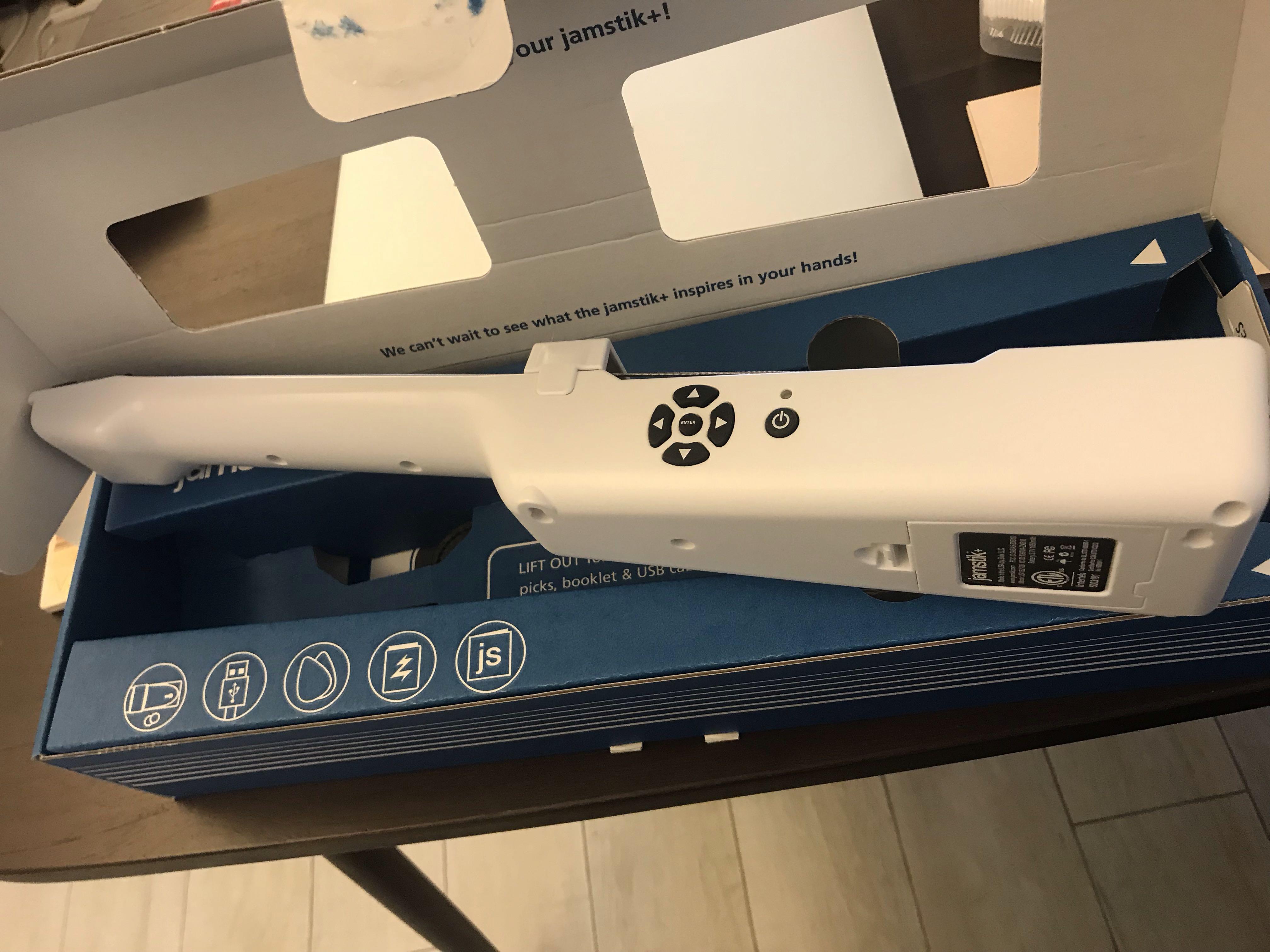 Zivix Jamstix+ white smart guitar, 興趣及遊戲, 音樂樂器 & 配件, 樂器 Carousell