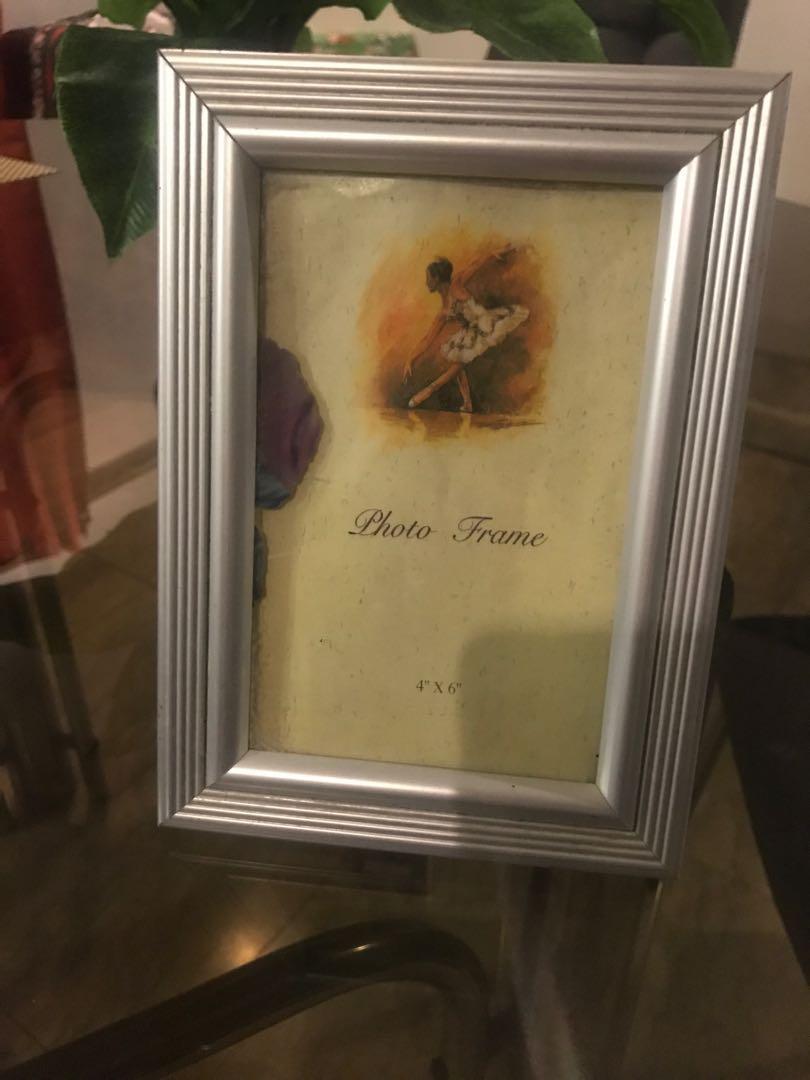 Australian silver picture frame (Category: Frames & Pictures) located in Manila. Submitted by foxydivas (Listing ID 210613643, Image 2). Description: .