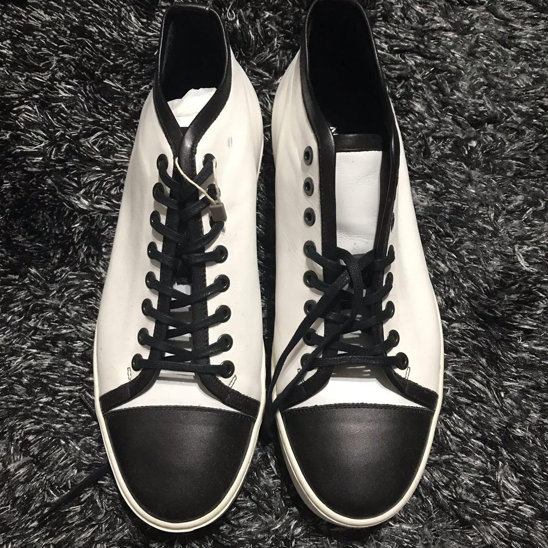 neil shoes