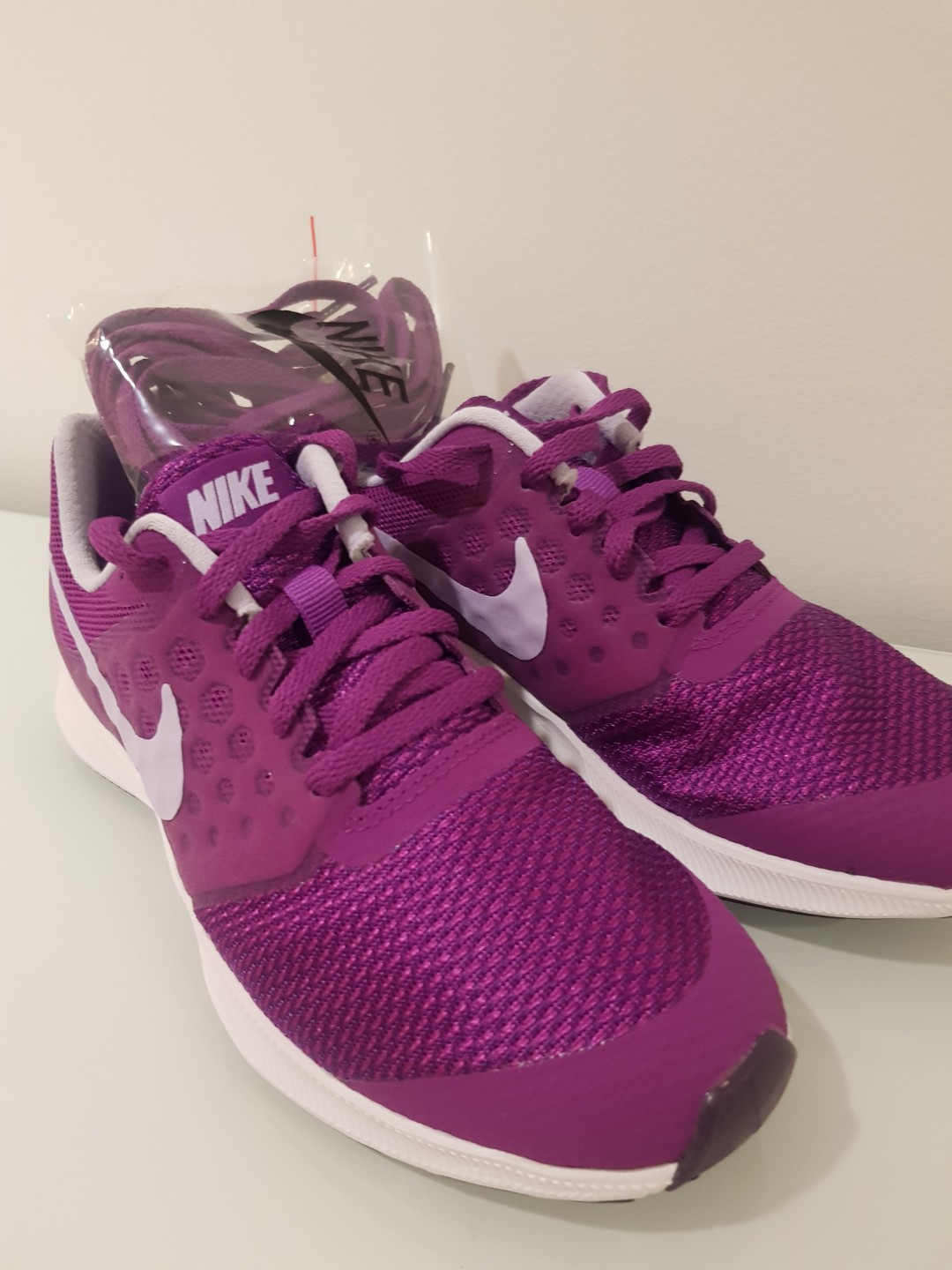 Girls 100% Authentic Nike Purple shoes 