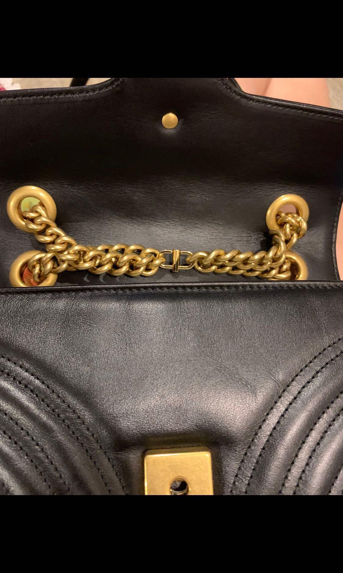 Gucci handbag deals chain strap