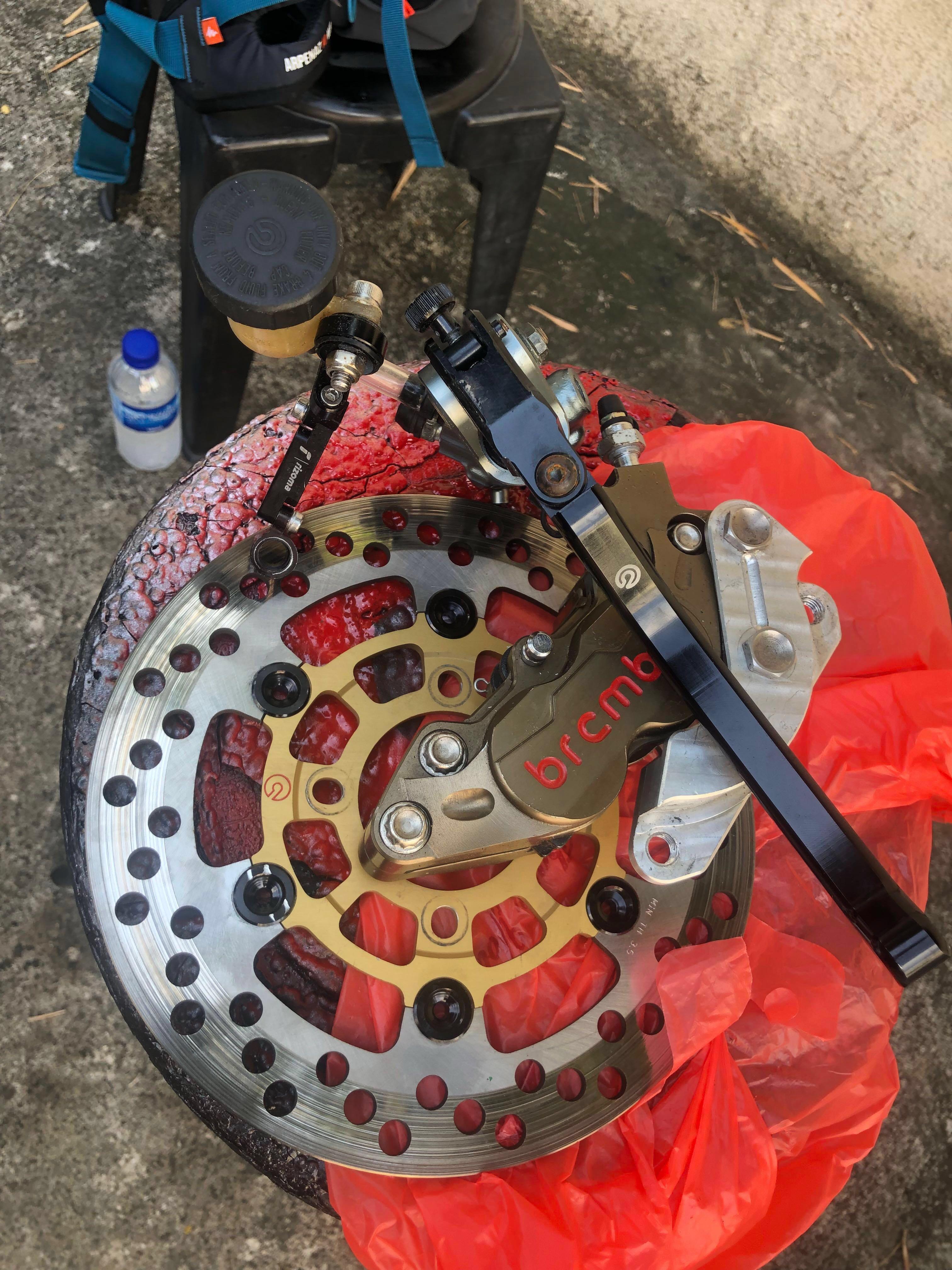 Full set brembo brake system. Motorcycles Motorcycle