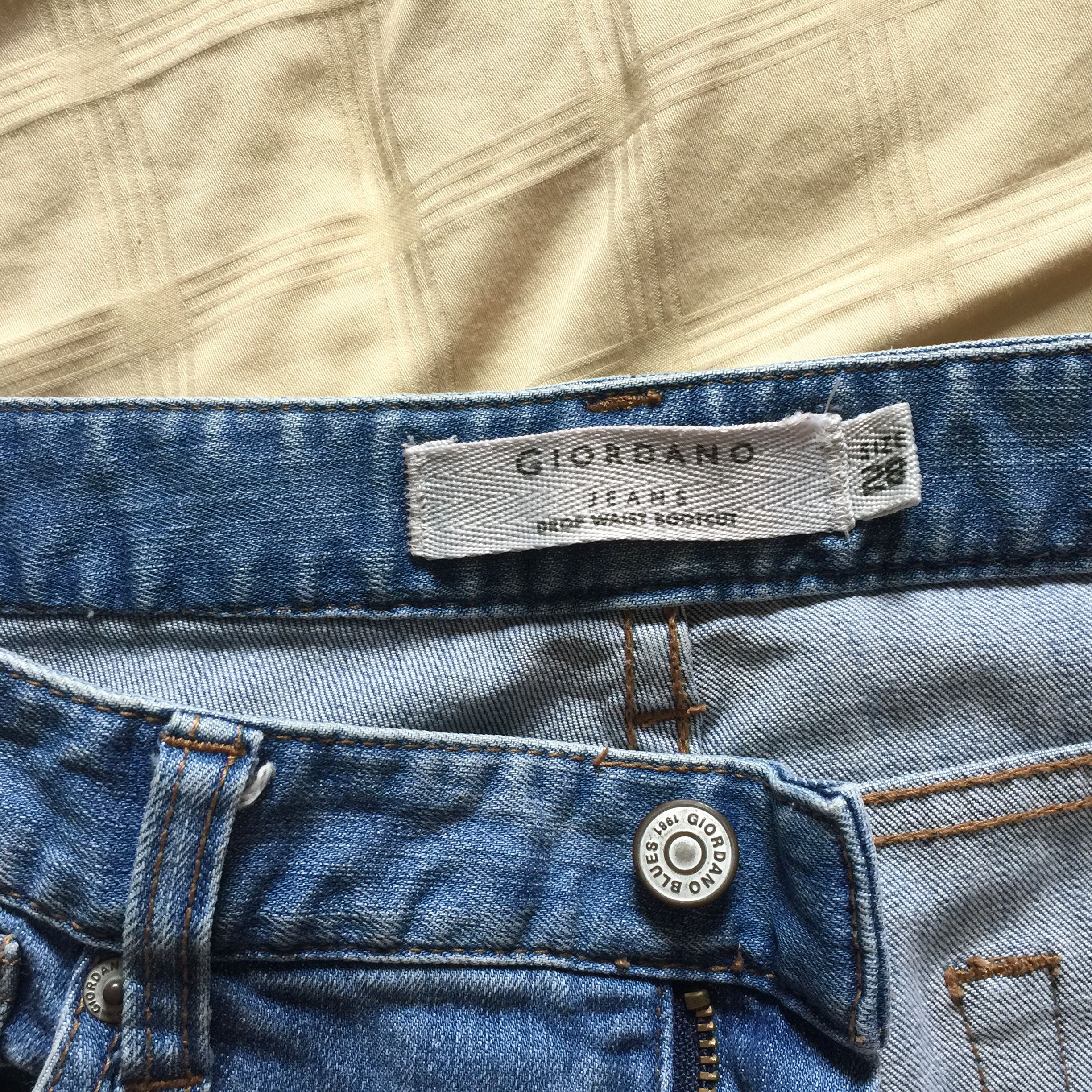 Giordano Jeans, Women's Fashion, Bottoms, Jeans & Leggings on Carousell