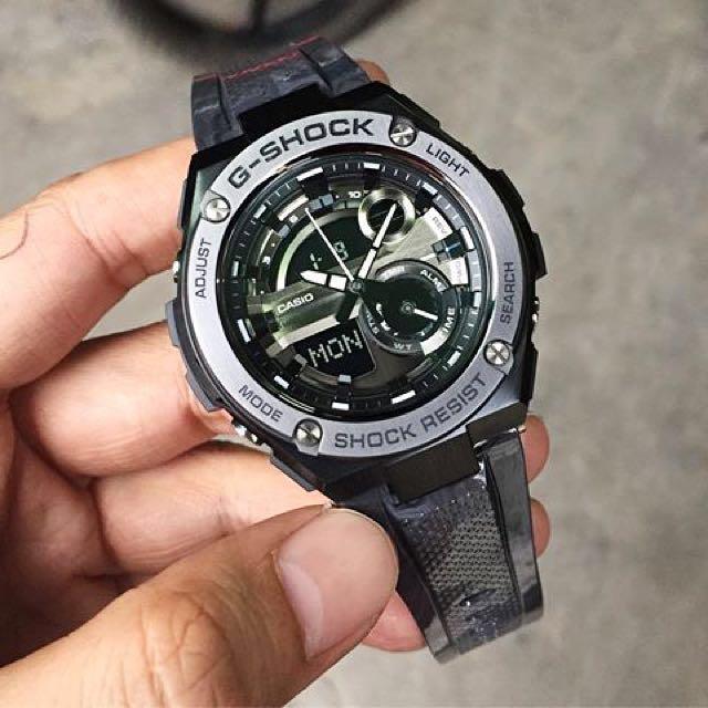 Casio g shock hotsell gst 210m