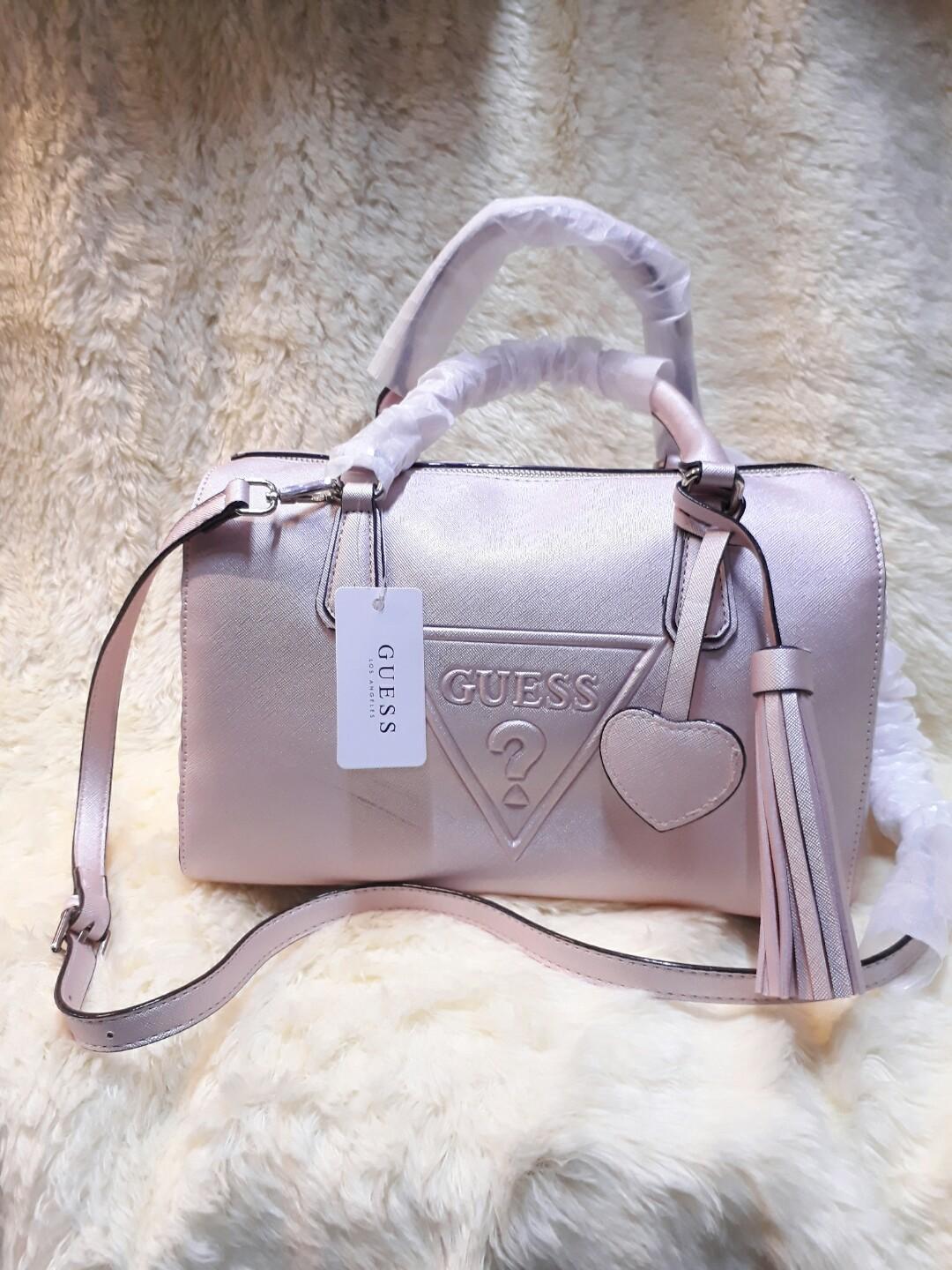 Guess doctors bag price 2025