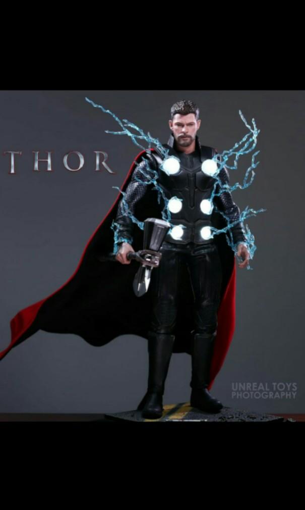 Misb Hot Toys Avengers Infinity War Thor Toys Games Bricks Figurines On Carousell