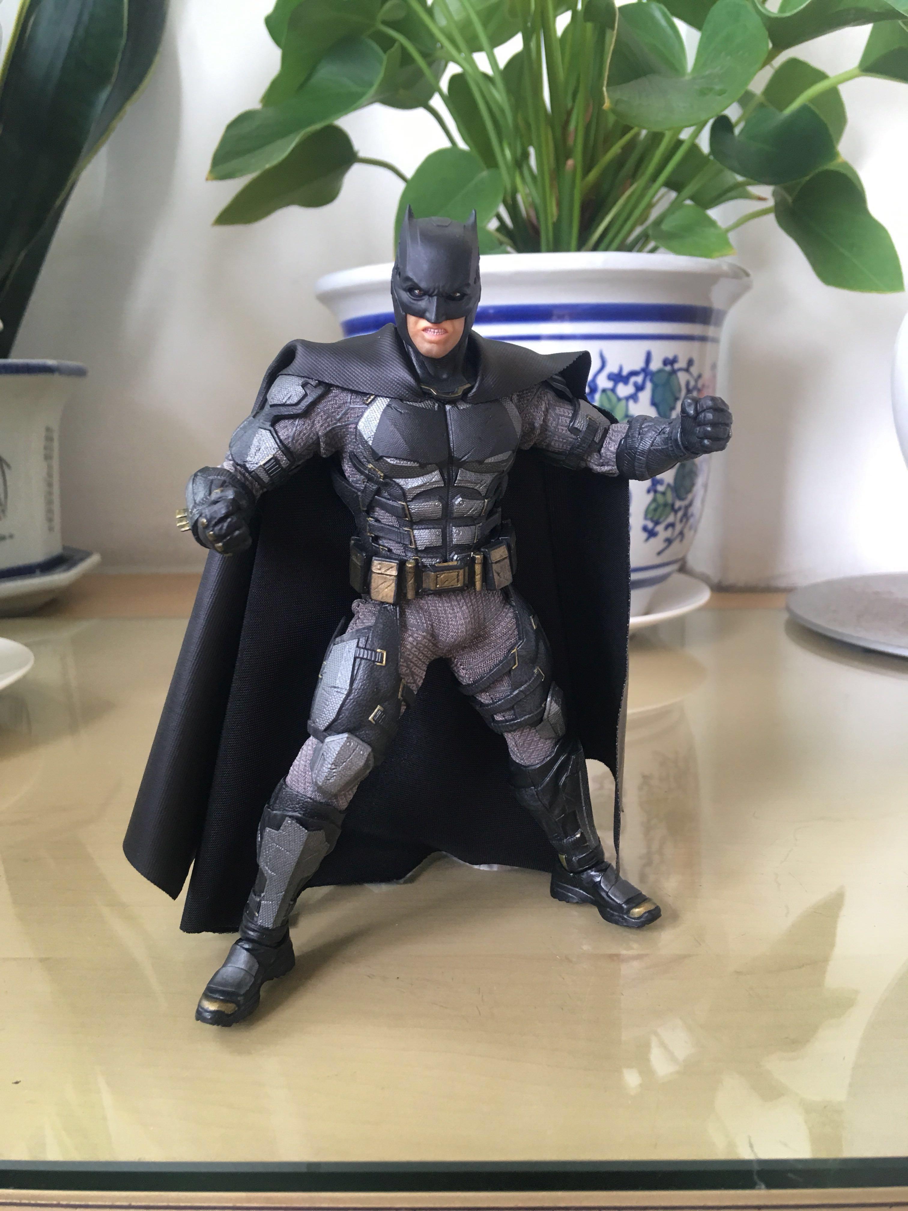Mezco batman sales tactical suit