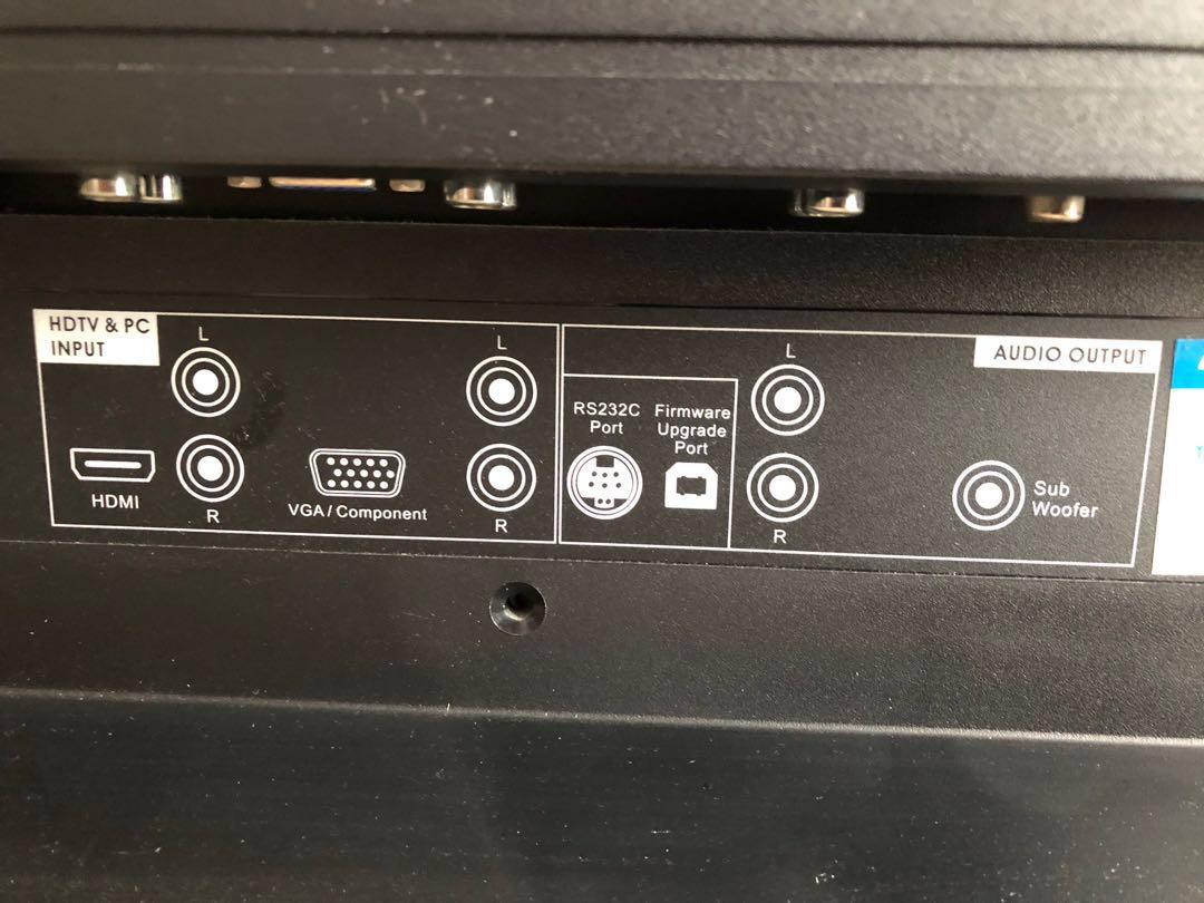Olevia 32 inch LCD TV Great Condition, TV & Home Appliances, TV
