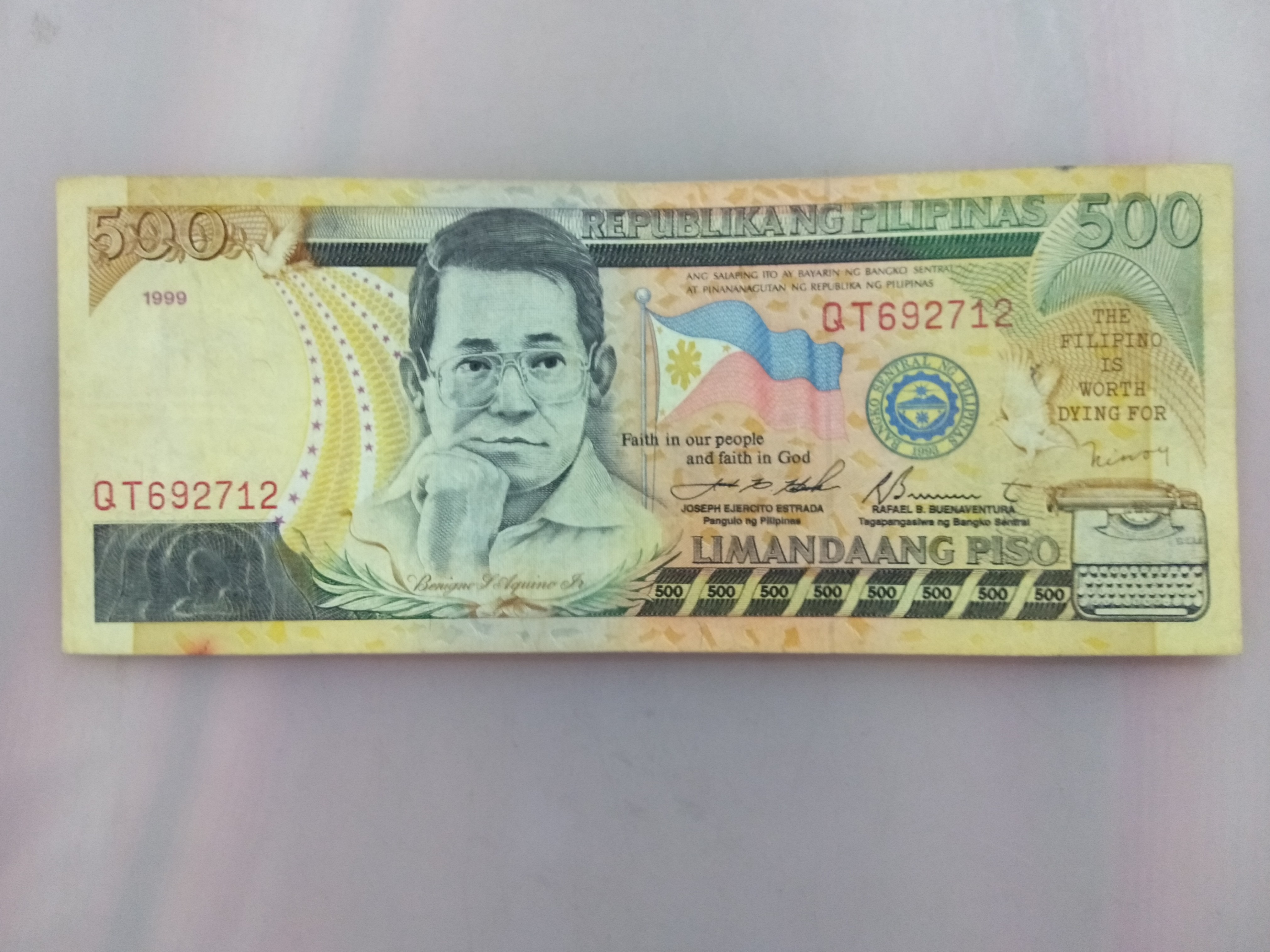 Philippines 500 piso 1999 isseu, Hobbies & Toys, Memorabilia ...
