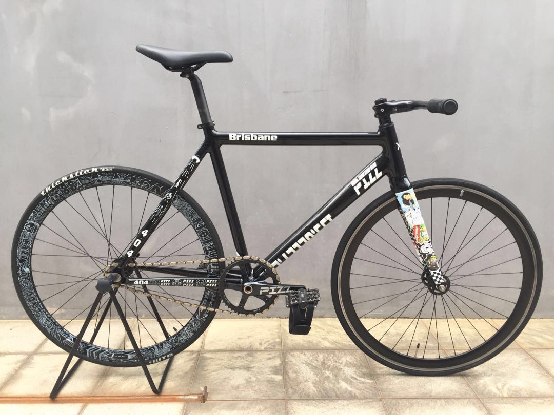 Pizz Brisbane Fixie BRAND NEW Sports Equipment Bicycles