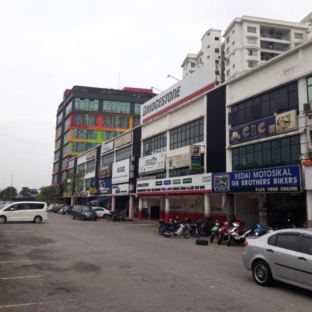 Pusat Perdagangan Suri Puteri, Seksyen 20, Shah Alam, Office Facing