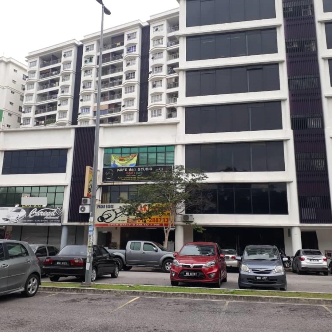 Pusat Perdagangan Suri Puteri, Seksyen 20, Shah Alam, Office Facing