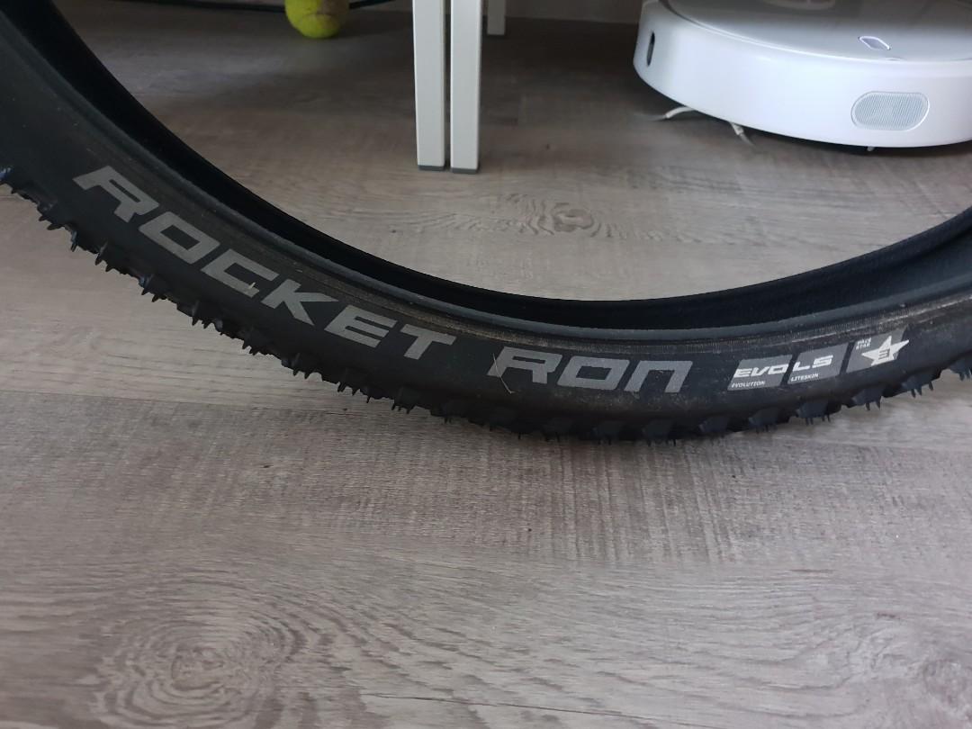 schwalbe rocket ron liteskin 29
