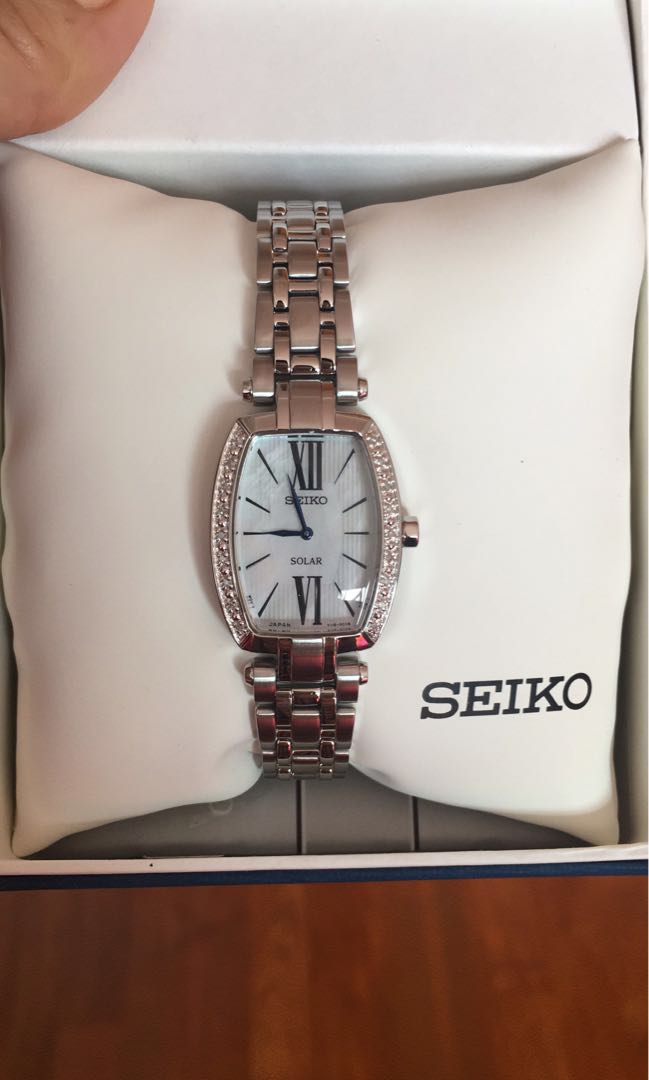 Seiko tressia mother of pearl top