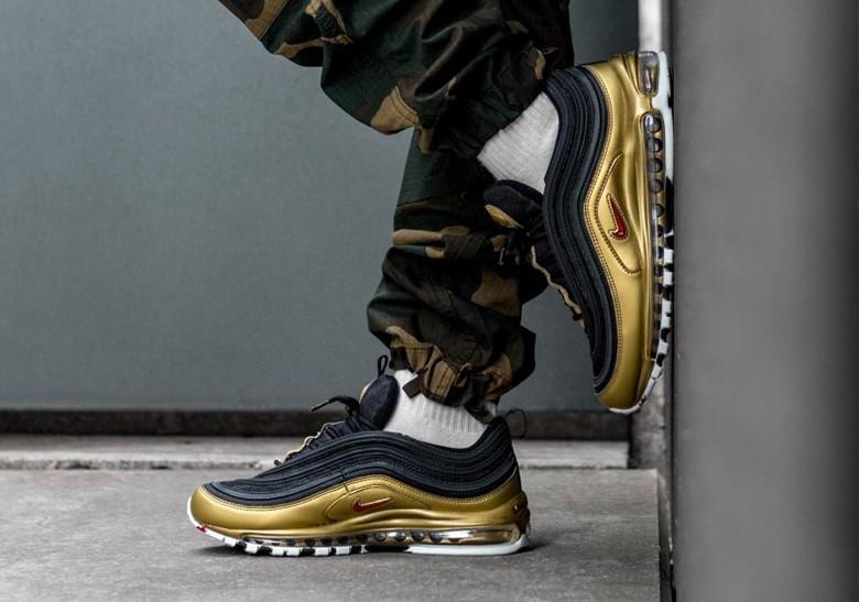 Metallic pack store air max 97