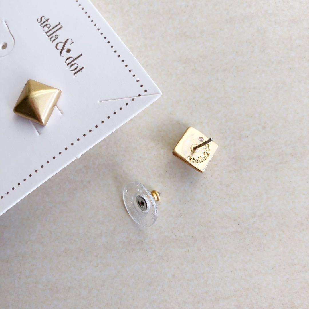 Stella Dot Cleopatra Stud Earring