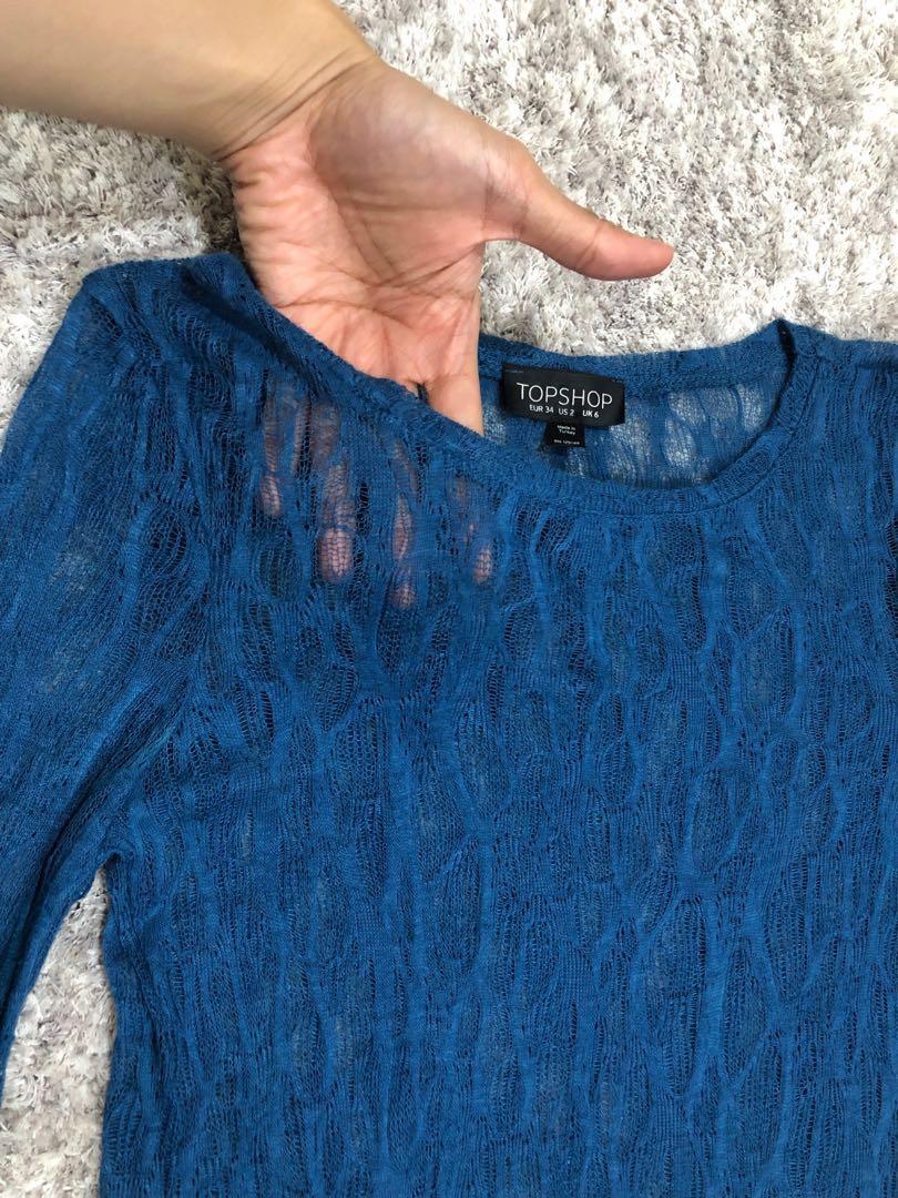 Topshop basic (Category: Blouses) located in Kuala Lumpur. Submitted by makewayfornewclothes (Listing ID 206832069, Image 2). Description: Saiz: XS / EU 34 / UK 6 / US 2 Brand: Topshop.