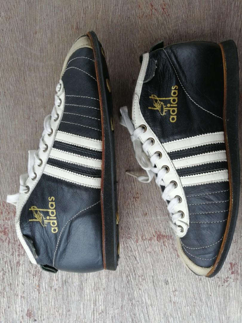 Adidas vintage store football 54