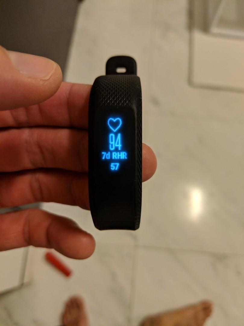 Garmin vivosmart on sale 3 black l