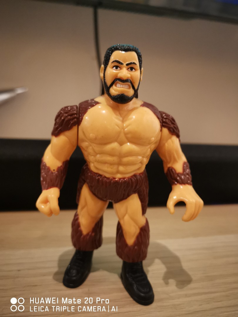 wwe giant gonzalez action figure