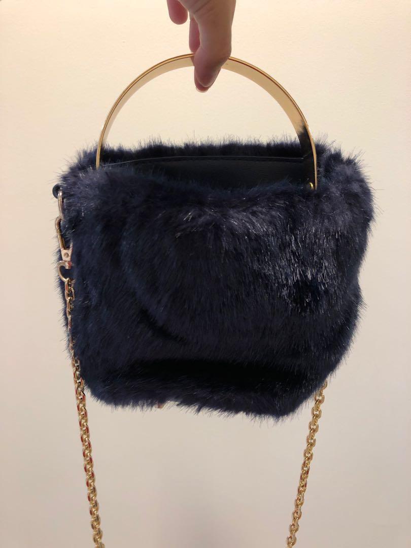 navy fur bag