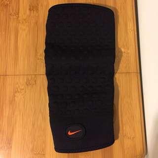 Nike 護膝套