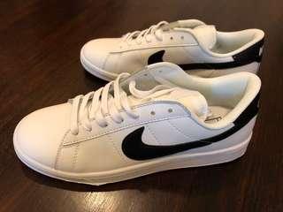 nike tennis shoes singapore