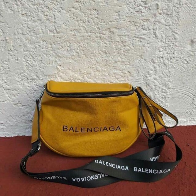 Tổng hợp 70 sling bag balenciaga mới nhất  trieuson5