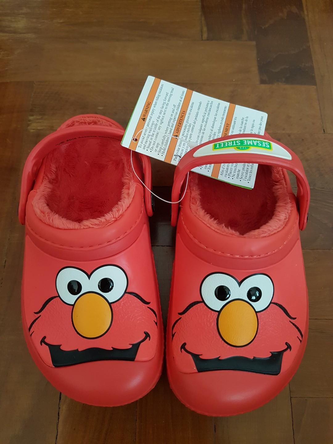 BN Crocs Sesame Street Elmo Clogs C10 11