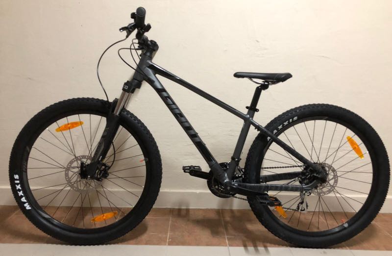 Brand New MTB Giant Talon 3 2019 Sports Equipment Bicycles