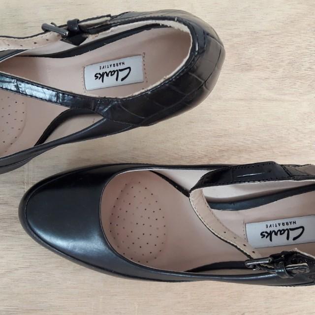 Clarks narrative ladies shoes store