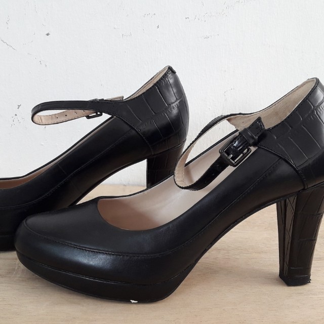 clarks ladies pumps sale