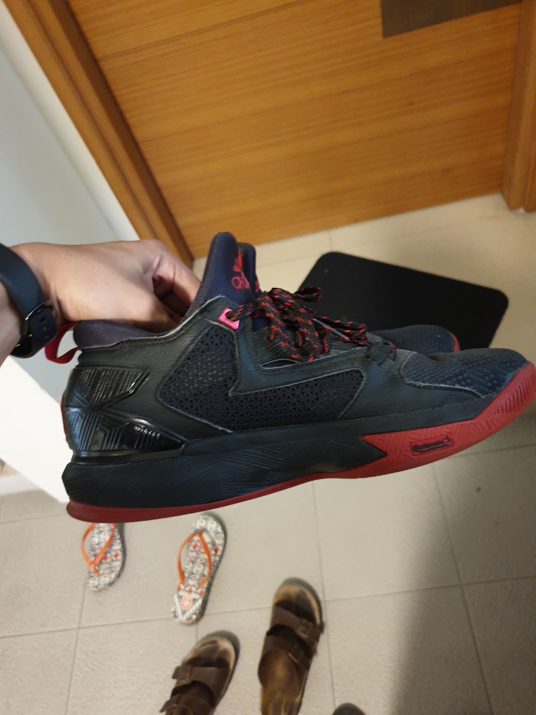 Damian lillard cheap basketball shoes