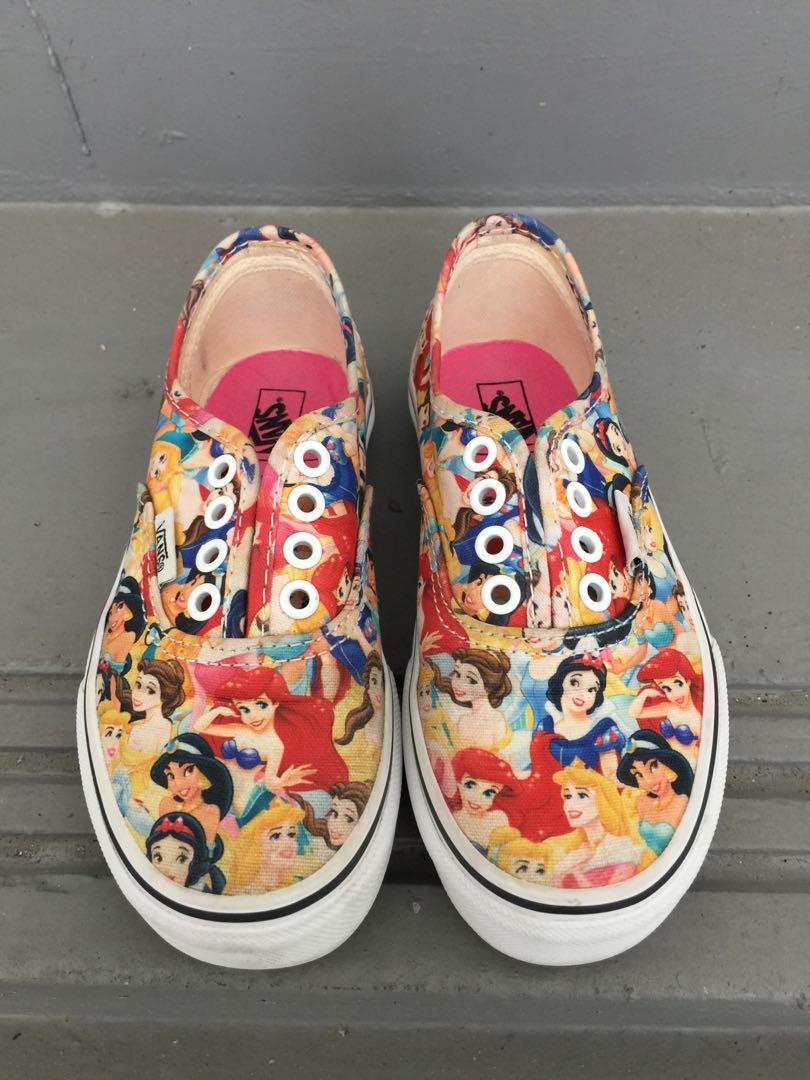 Girls disney vans store
