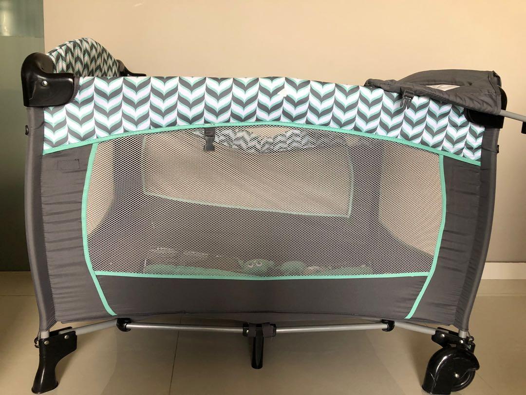 Evenflo Spearmint Spree Deluxe portable playpen, Babies & Kids, Cots