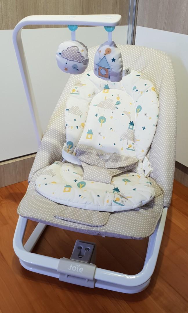 joie dreamer baby bouncer review