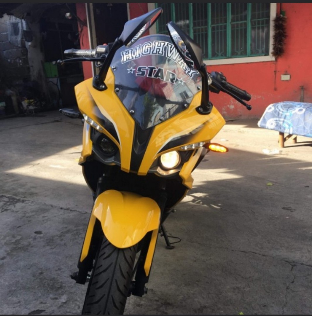 Kawasaki bajaj rouser rs200 cheap